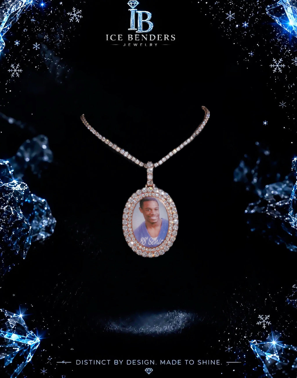 Iced Out Oval Photo Memory Moissanite Pendant
