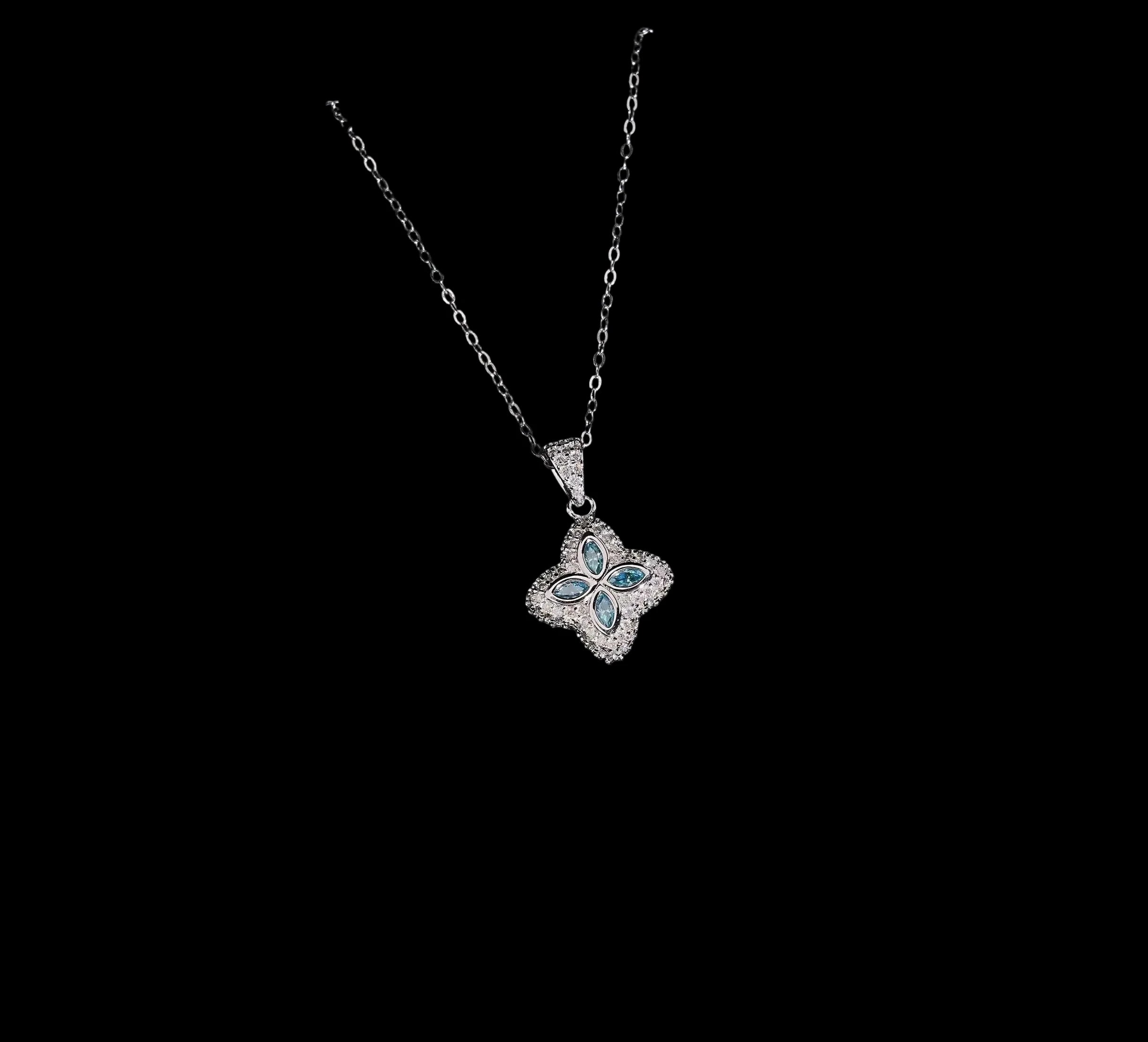 Unisex Iced Out Clover Pendant 925 Sterling Silver VVS Moissanite P7766