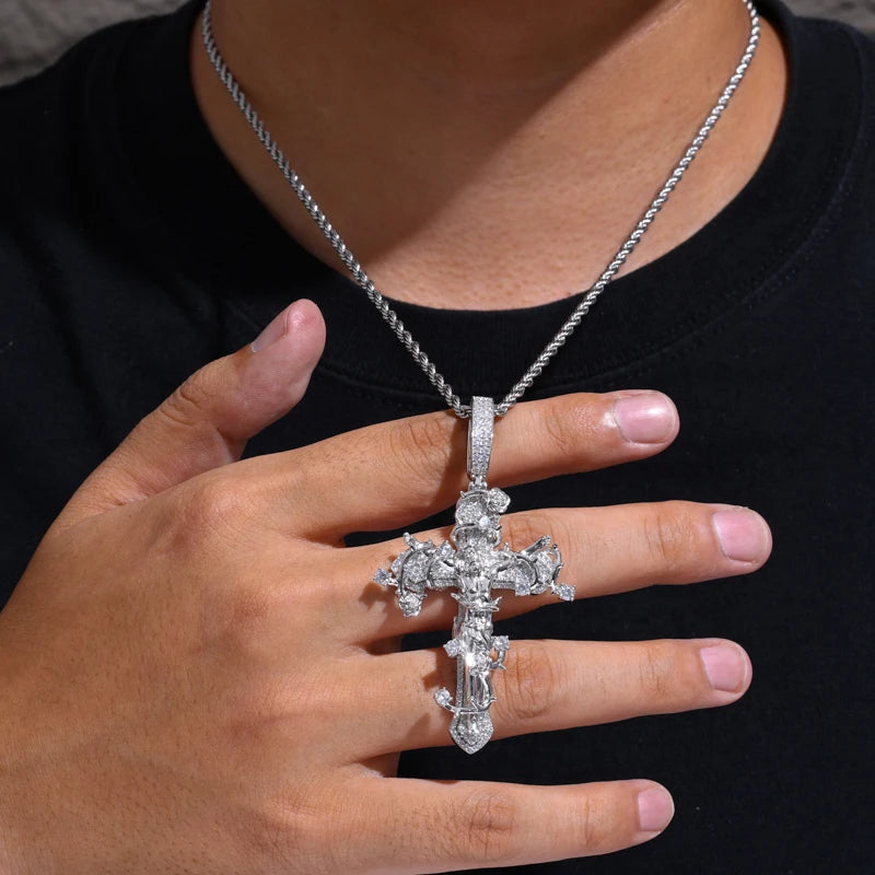 Unisex 925 Sterling Silver VVS Moissanite Iced Out Thorns Crucifix Jesus Pendant TQP0683