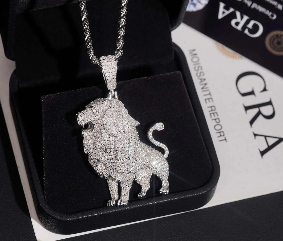 Unisex 925 Sterling Silver VVS Moissanite Lion Animal Iced Out Pendant YP0631