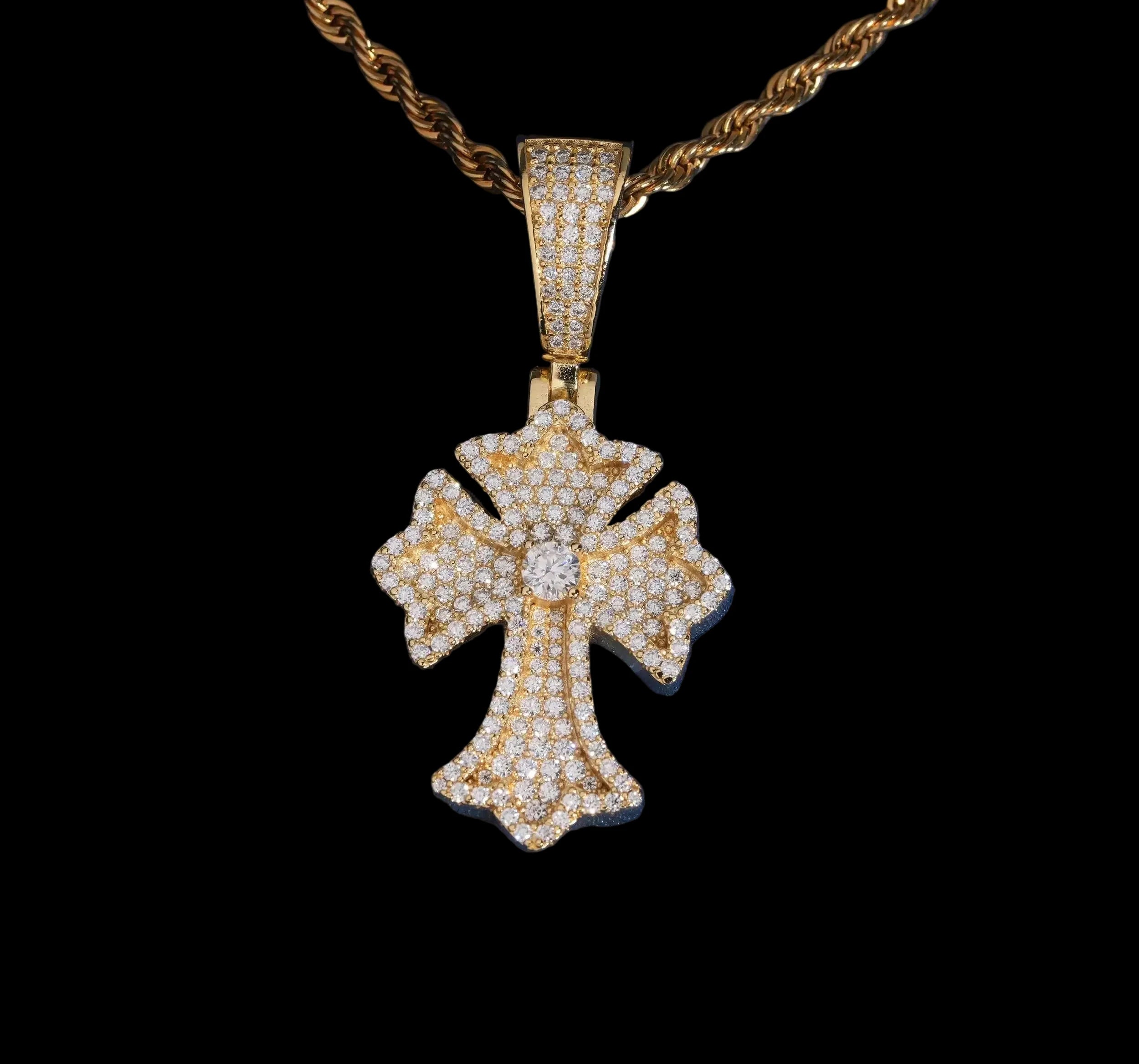 Unisex 925 Sterling Silver VVS Moissanite Cross Iced Out Pendant