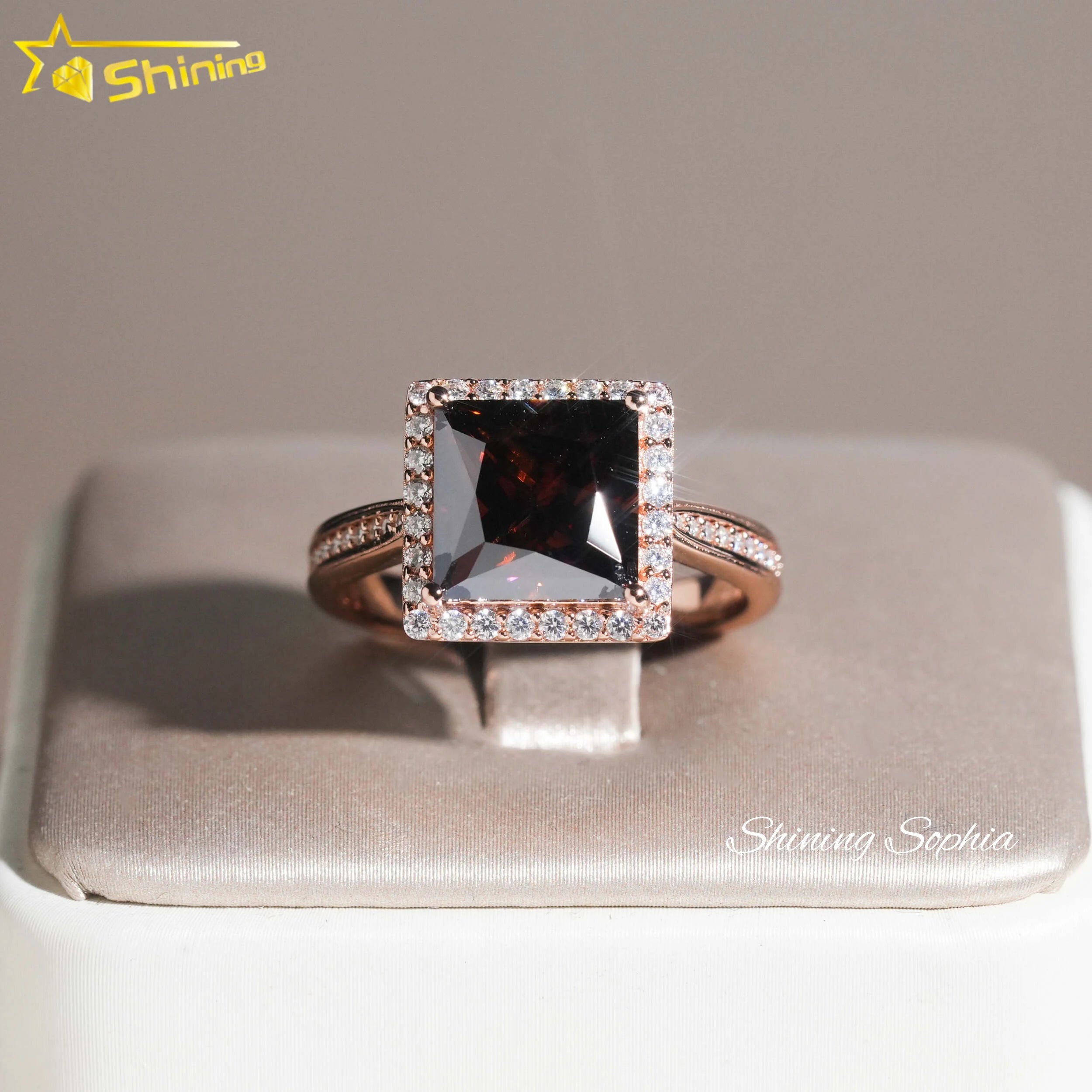 Unisex Princess Cut VVS Moissanite Engagement Ring 925 Sterling Silver