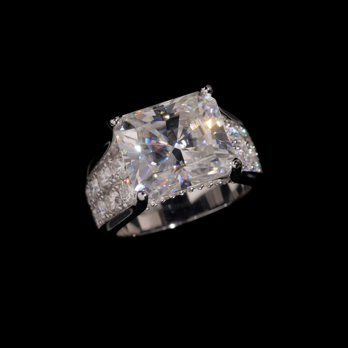 Unisex Iced Out 925 Sterling Silver VVS Moissanite Radiant Cut Hip Hop Ring