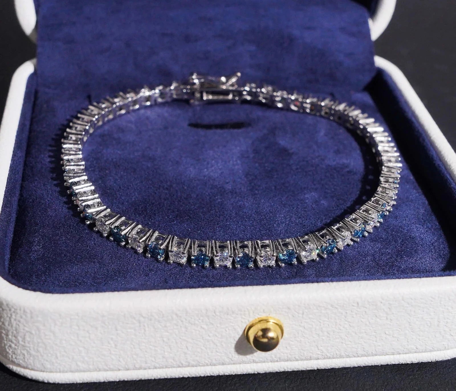 Unisex 3mm Round Brilliant Cut VVS Moissanite Tennis Bracelet 925 Sterling Silver