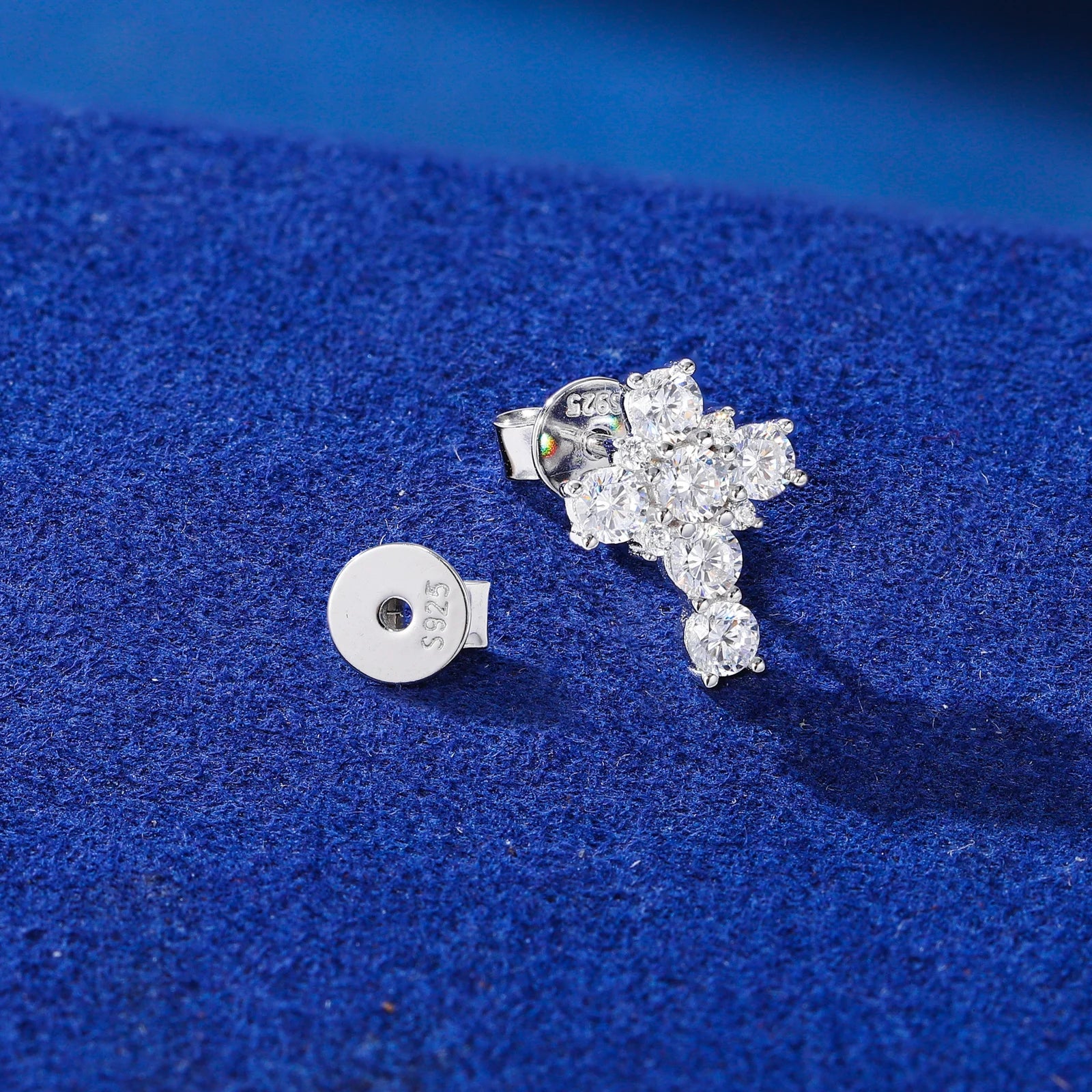 Unisex 925 Sterling Silver VVS Moissanite Baguette Cluster Cross Stud Earrings