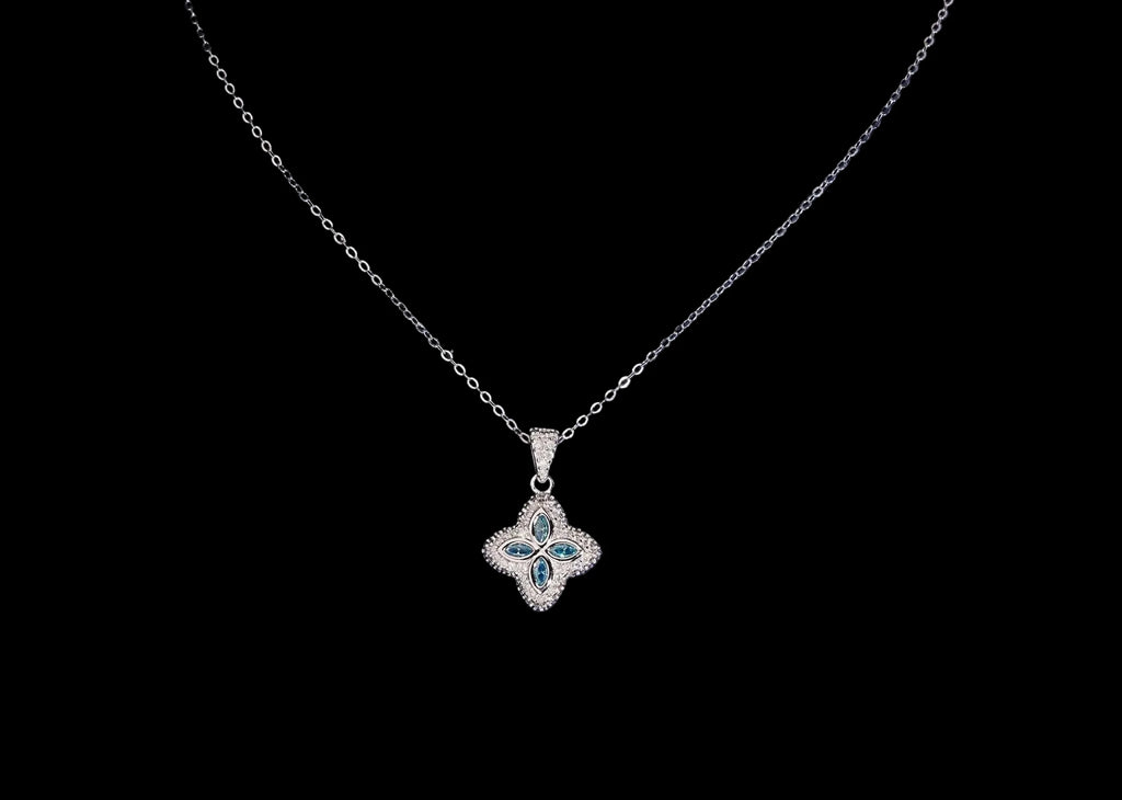Unisex Iced Out Clover Pendant 925 Sterling Silver VVS Moissanite P7766