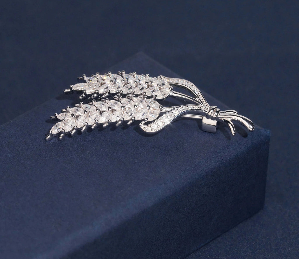 Women's Round Brilliant Cut VVS Moissanite Brooch 925 Sterling Silver