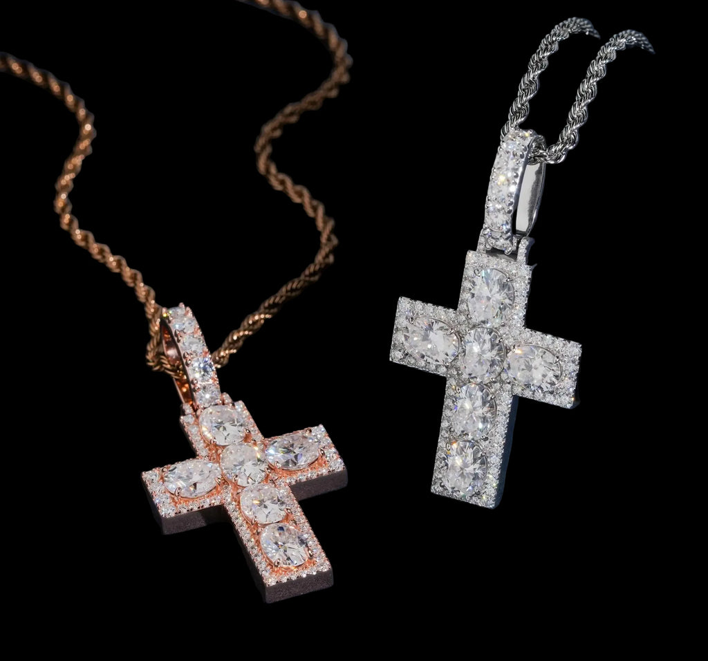 Unisex Iced Out Cross Pendant 925 Sterling Silver VVS Moissanite JF1118