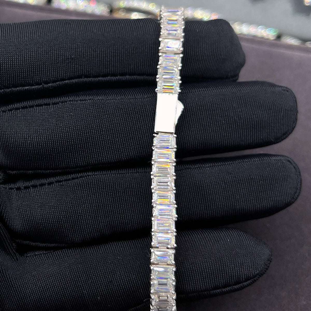 Unisex Iced Out 925 Sterling Silver VVS Moissanite Emerald Cut Tennis Bracelet 5mm