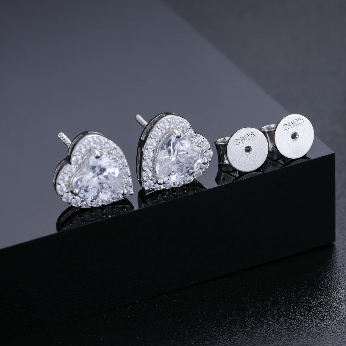 Unisex Iced Out 925 Sterling Silver VVS Moissanite Heart Cut Stud Earrings