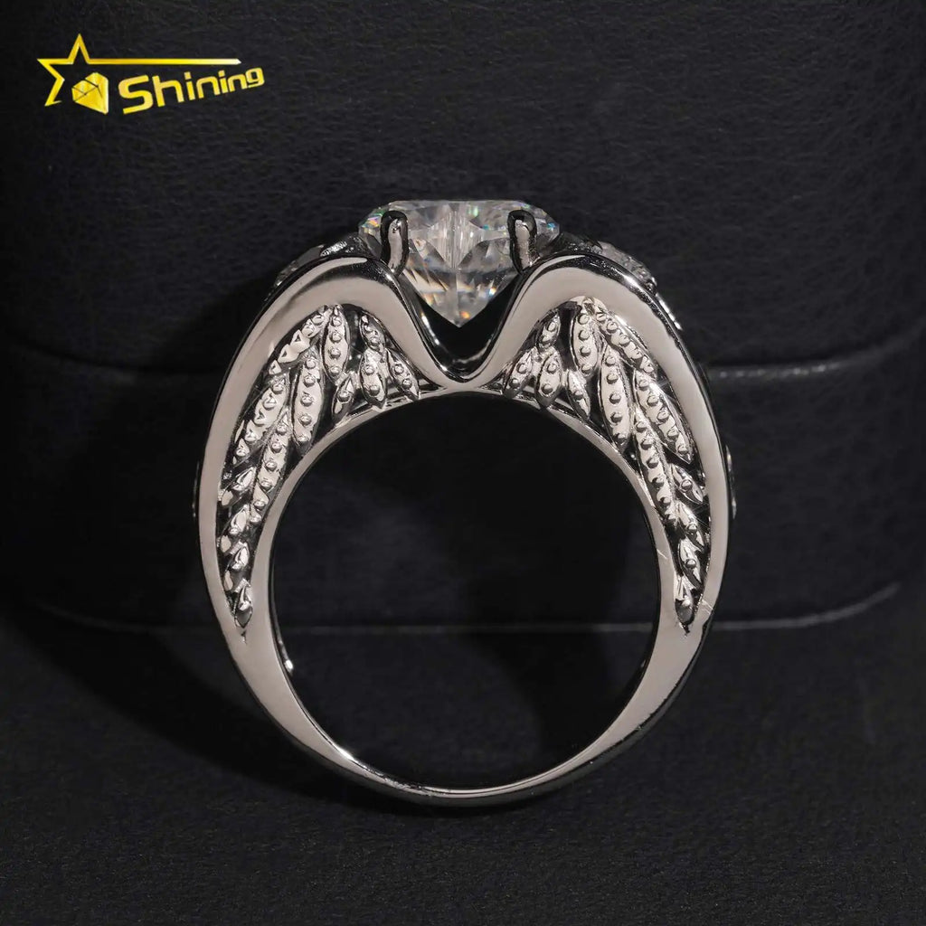 Unisex Iced Out 925 Sterling Silver Heart Cut VVS Moissanite Eternity Ring
