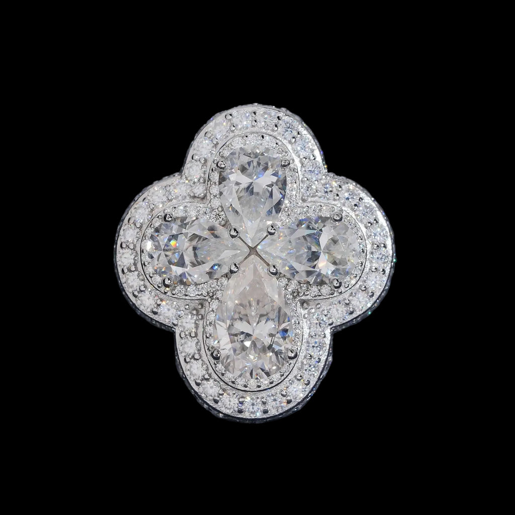 Unisex Pear Cut Moissanite Clover Ring 925 Sterling Silver