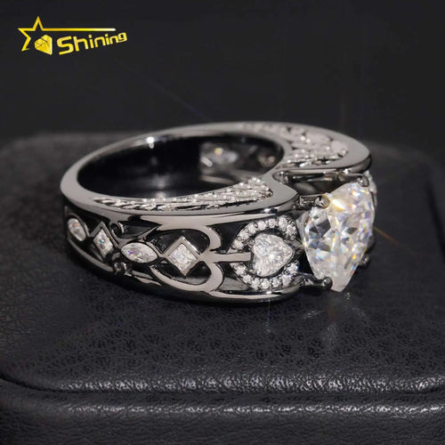 Unisex Iced Out 925 Sterling Silver Heart Cut VVS Moissanite Eternity Ring