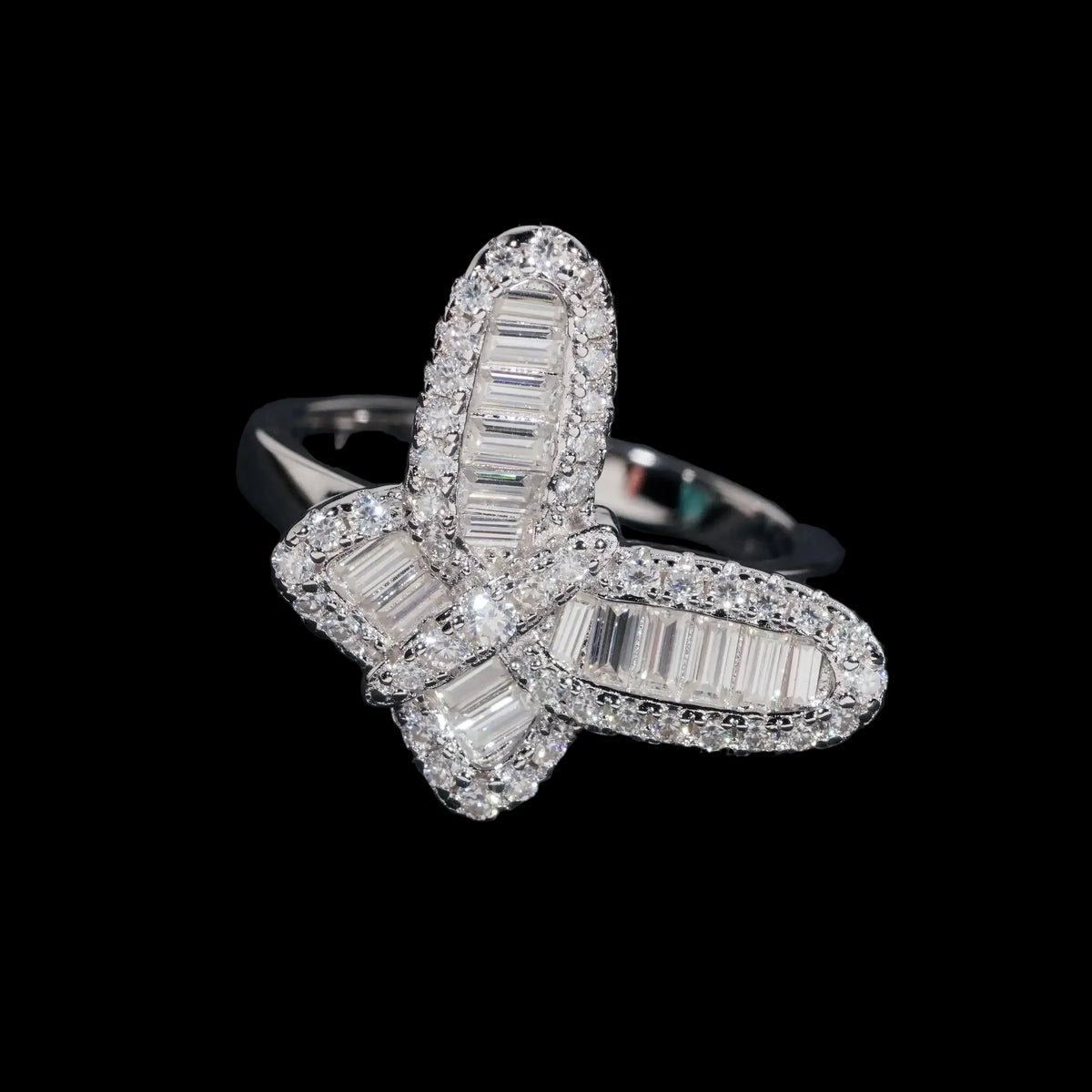 Unisex Iced Out 925 Sterling Silver VVS Moissanite Round Brilliant Cut Butterfly Ring