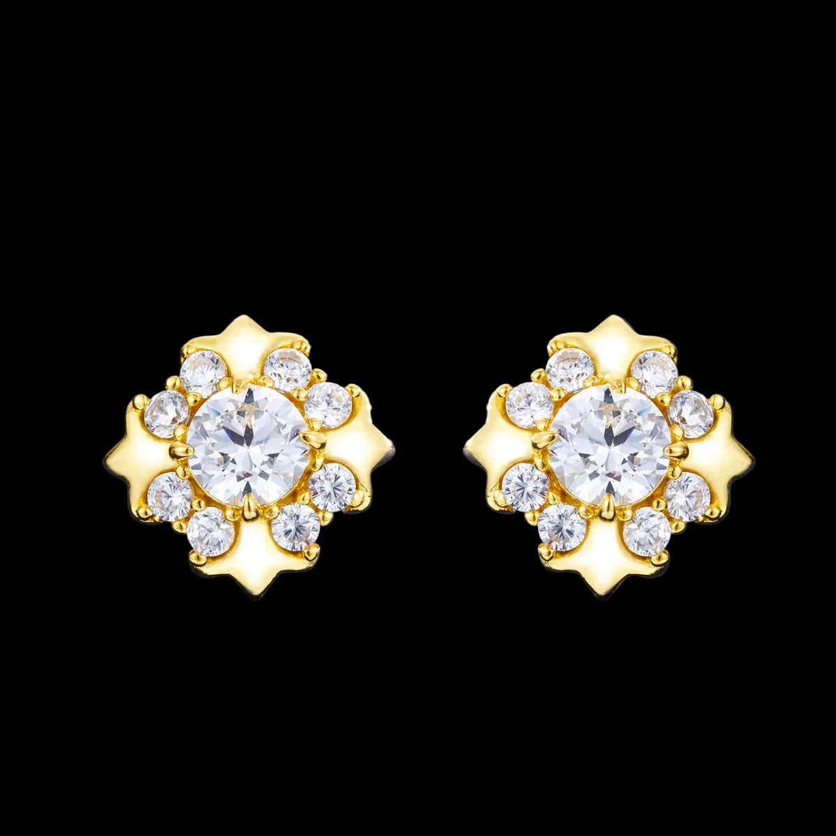 Unisex Iced Out 925 Sterling Silver VVS Moissanite Star Stud Earrings