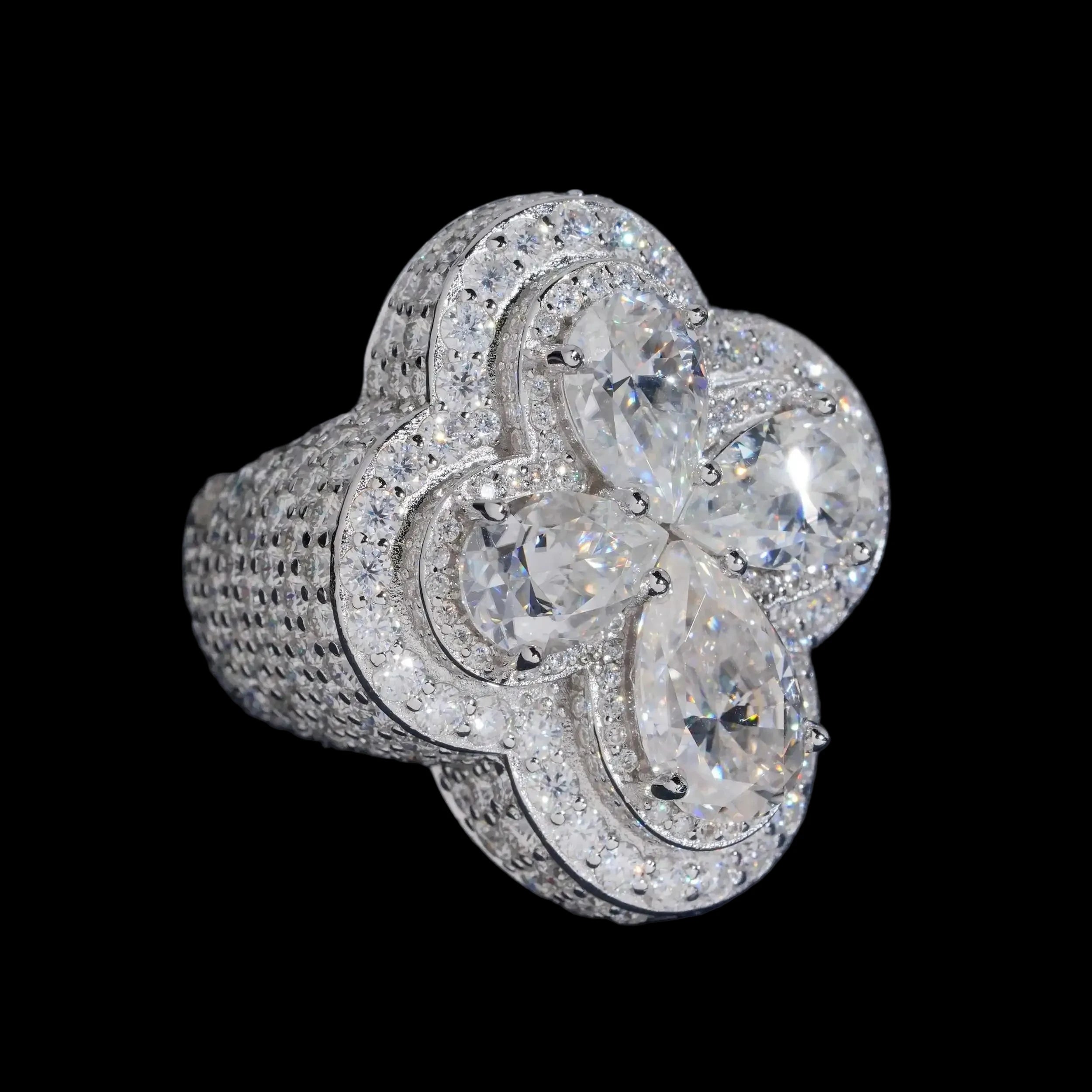Unisex Pear Cut Moissanite Clover Ring 925 Sterling Silver