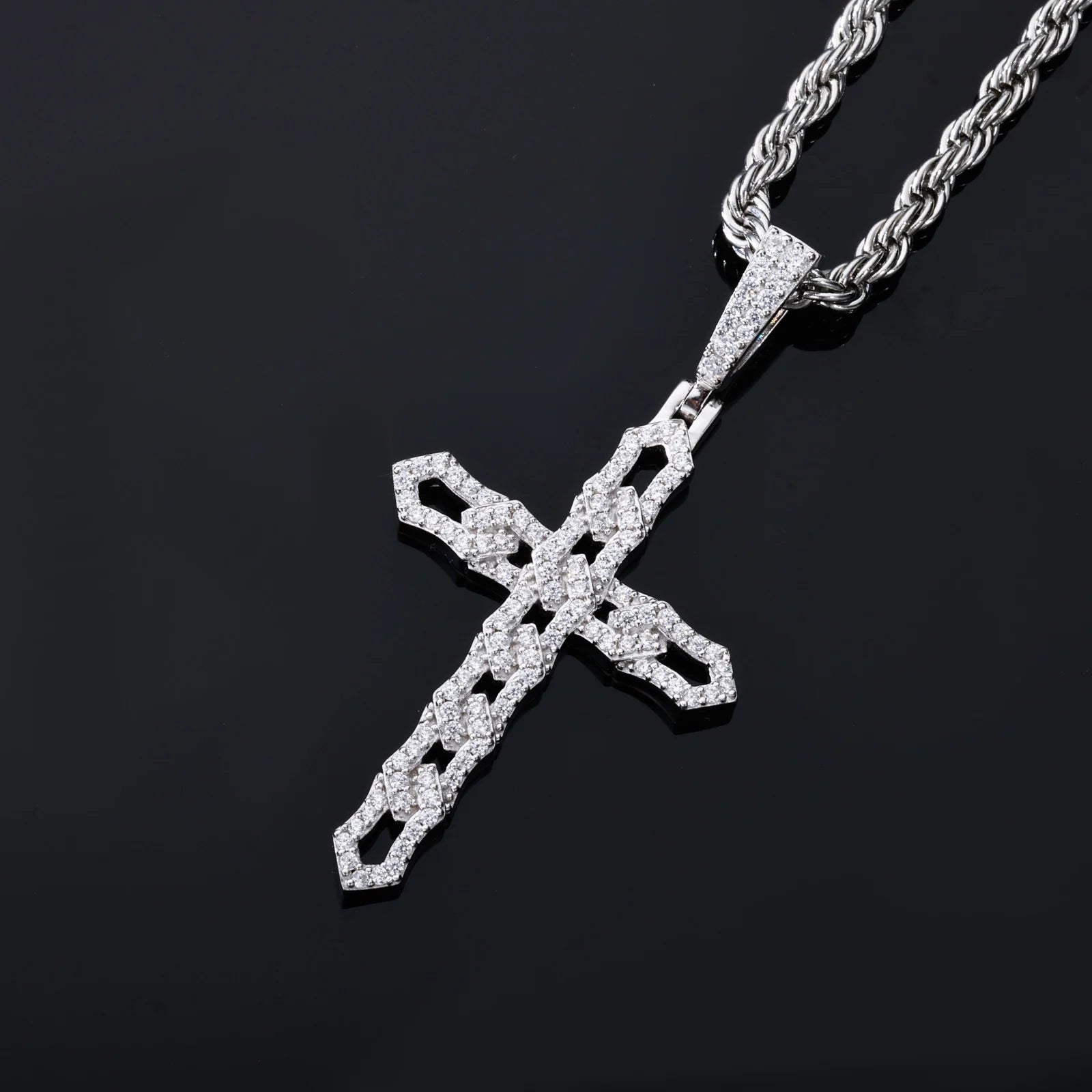 Unisex 925 Sterling Silver VVS Moissanite Cross Iced Out Pendant TQP0851