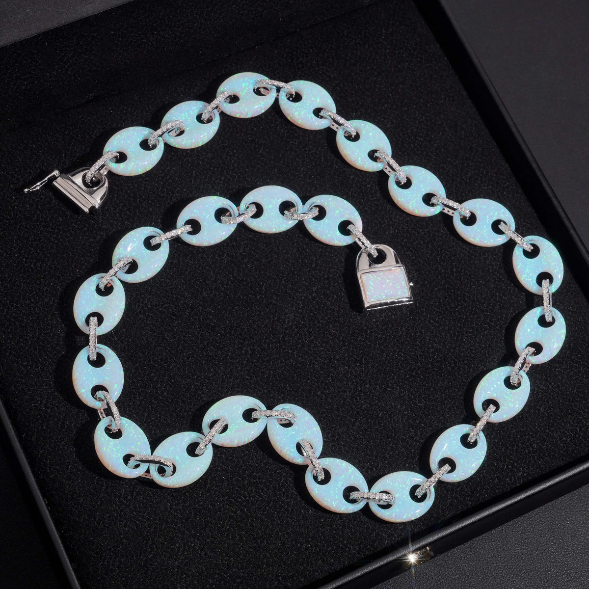 Unisex Iced Out 925 Sterling Silver White Gold Plated VVS Moissanite Mariner Link Chain Necklace 15mm