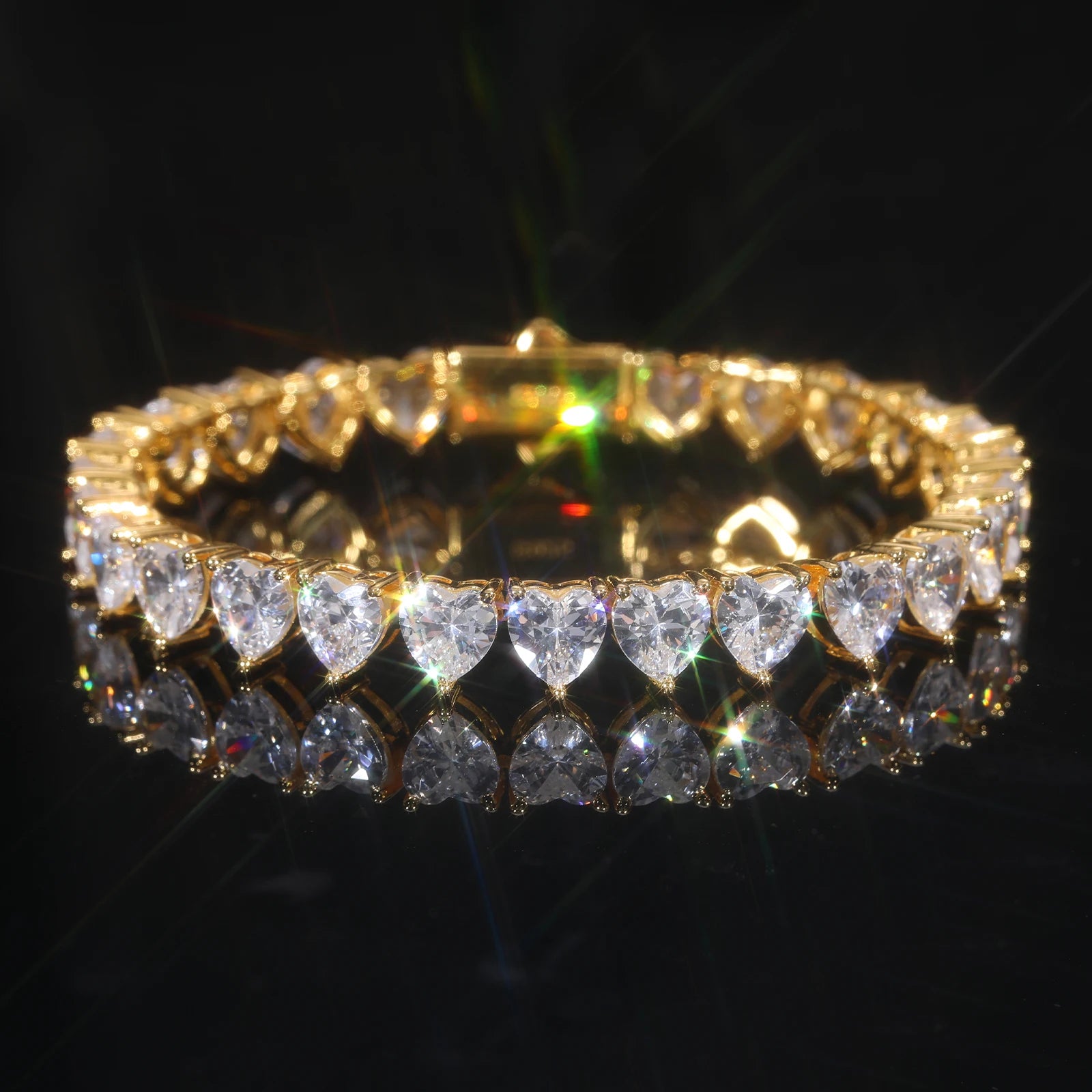 Unisex 5mm Round Brilliant Cut VVS Moissanite Heart Tennis Bracelet 925 Sterling Silver