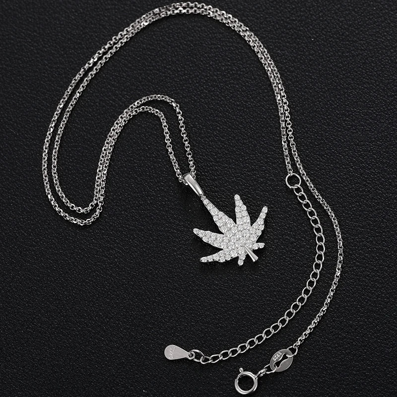Unisex Iced Out Maple Leaf Pendant 925 Sterling Silver VVS Moissanite TQP0026