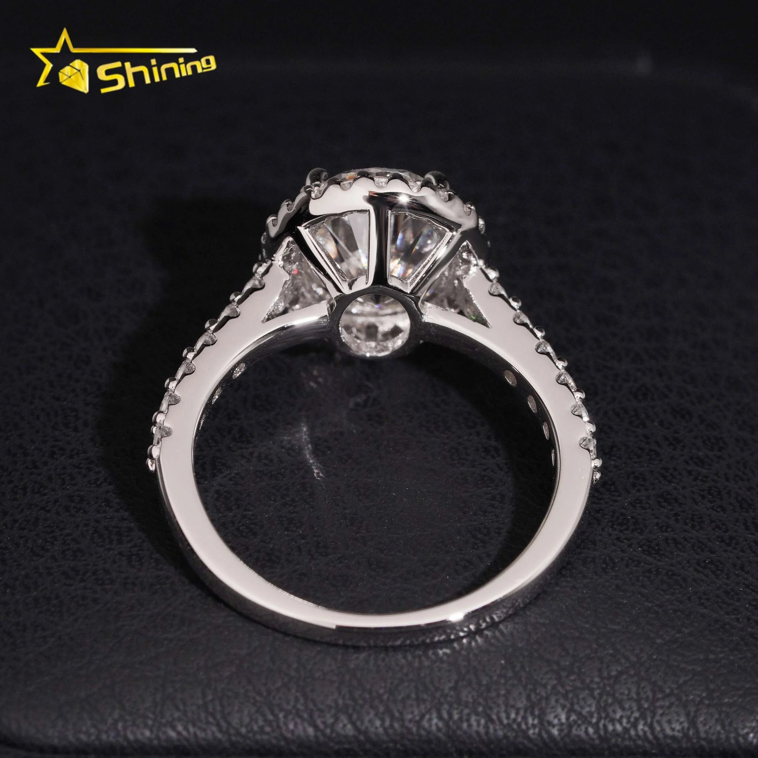 Women's Oval Cut 3ct VVS Moissanite Engagement Ring 925 Sterling Silver