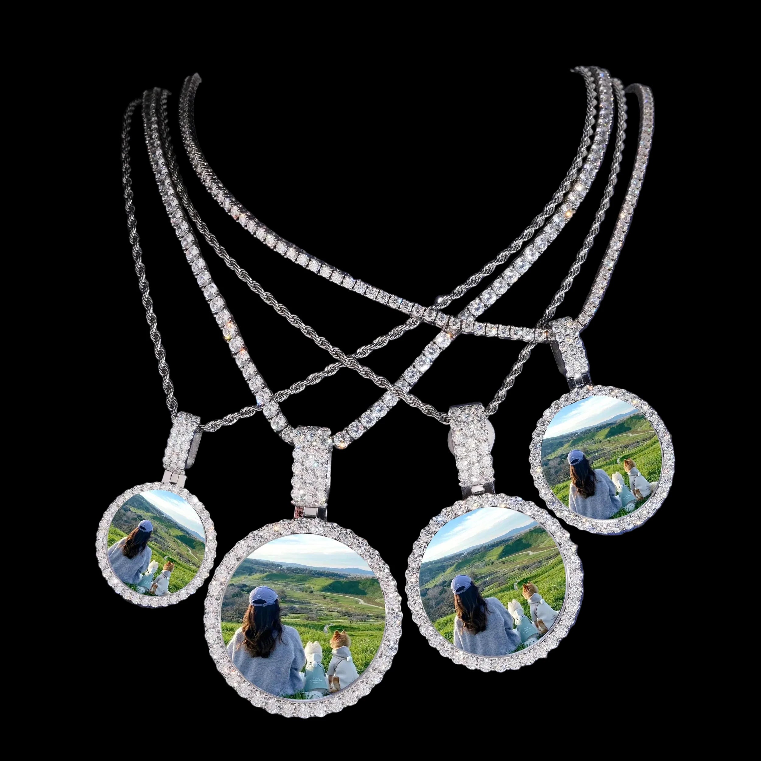 Unisex 316L Stainless Steel VVS Moissanite Photo Memory Iced Out Pendant