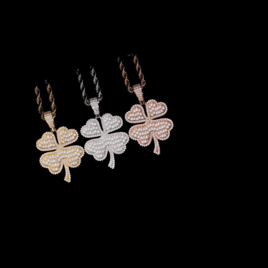 Unisex 925 Sterling Silver VVS Moissanite Lucky Clover Iced Out Pendant YHP0603