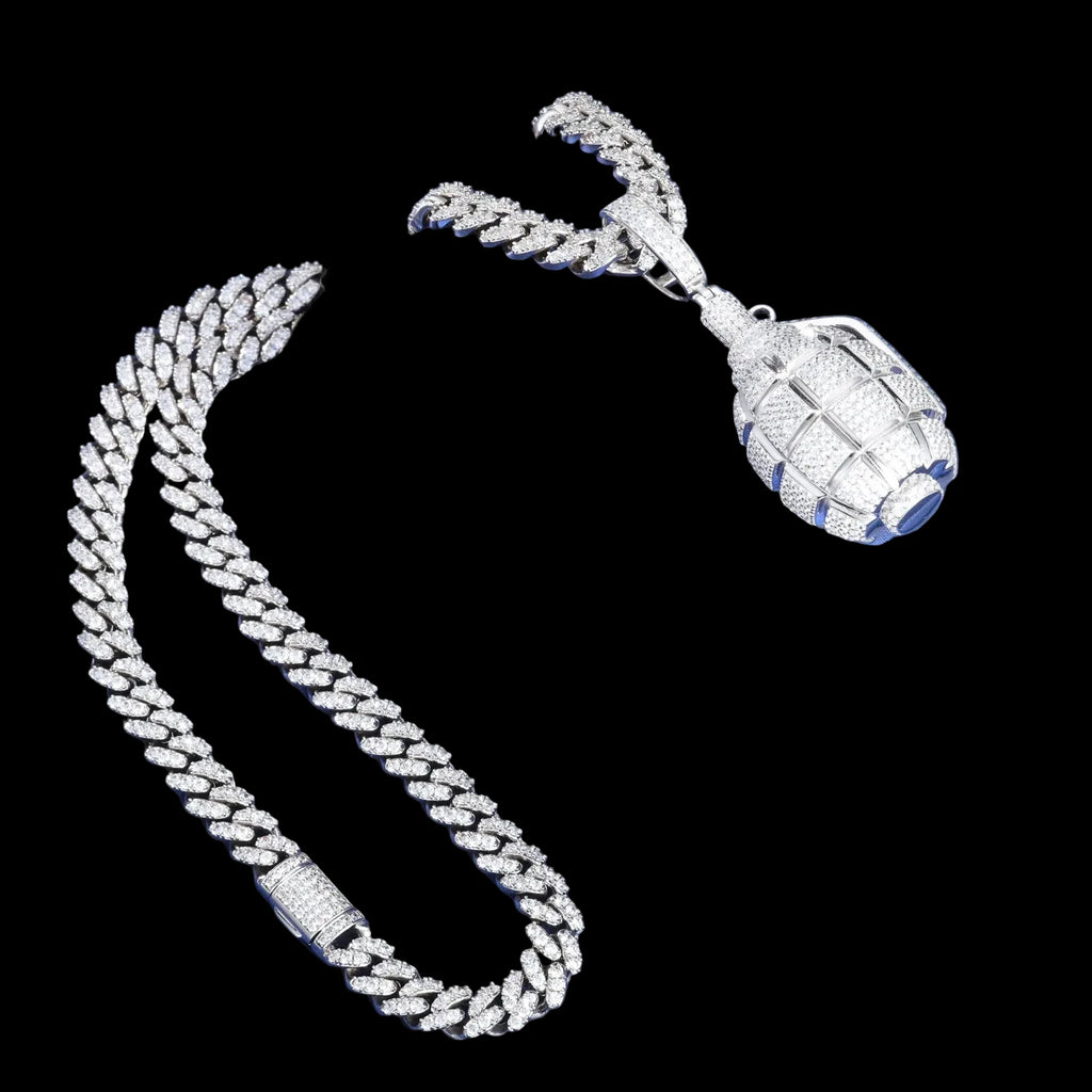 Unisex 925 Sterling Silver VVS Moissanite Hand Grenade Pendant TQP0505