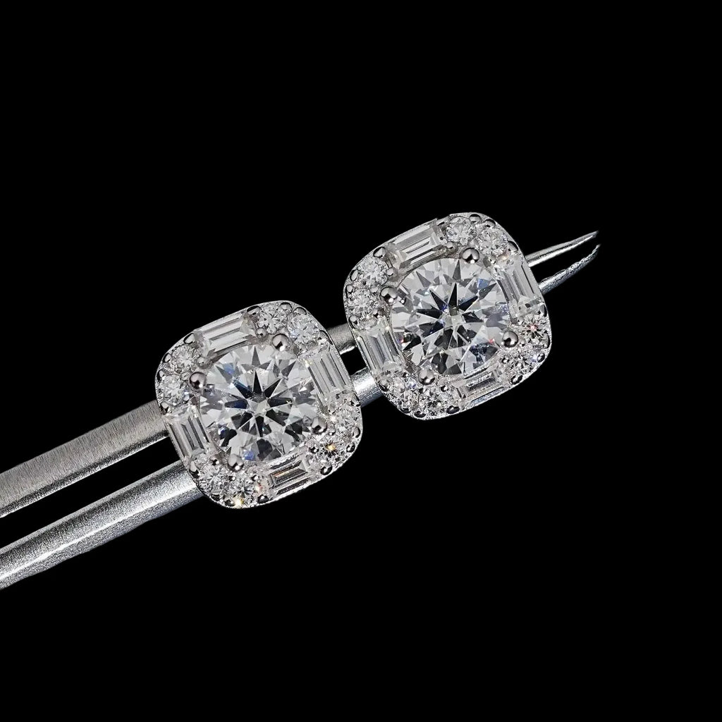 Unisex Iced Out 925 Sterling Silver Rhodium Plated VVS Moissanite Round Brilliant Cut Stud Earrings