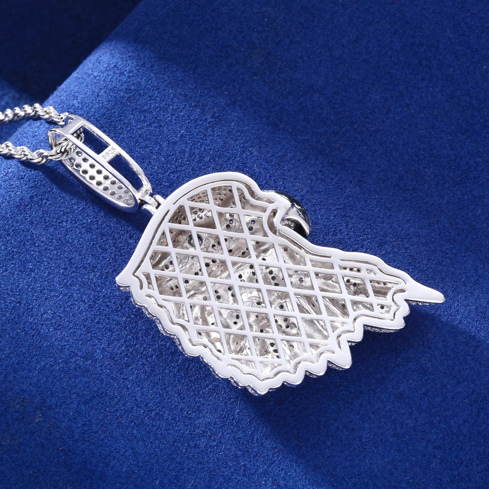 Unisex 925 Sterling Silver VVS Moissanite American White Eagle Iced Out Pendant TQP0784