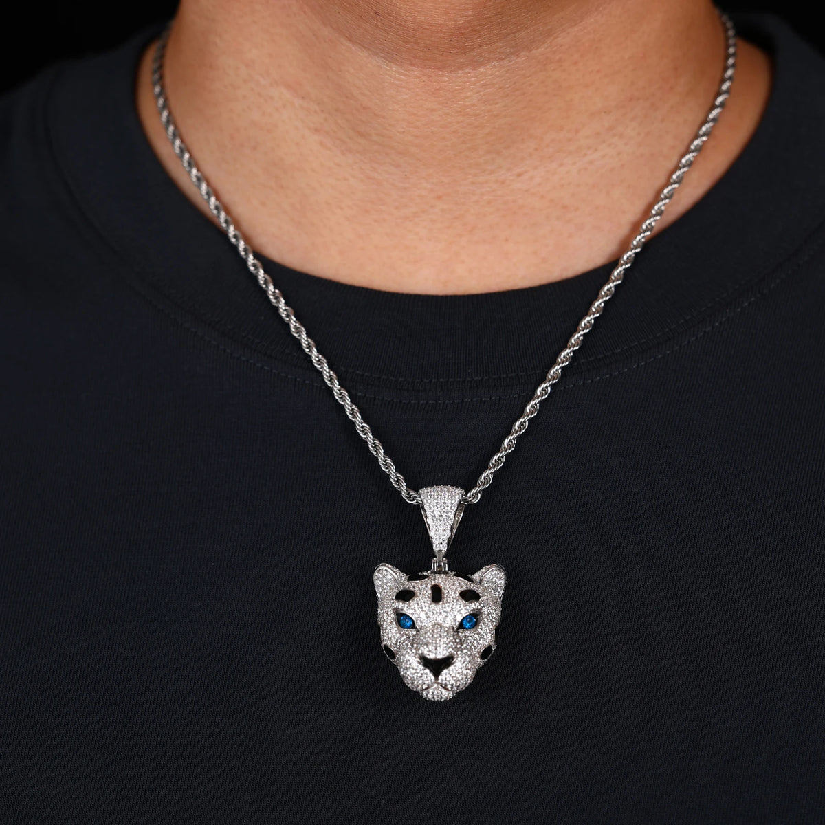 Unisex 925 Sterling Silver VVS Moissanite Iced Out Leopard Head Pendant TQP0801
