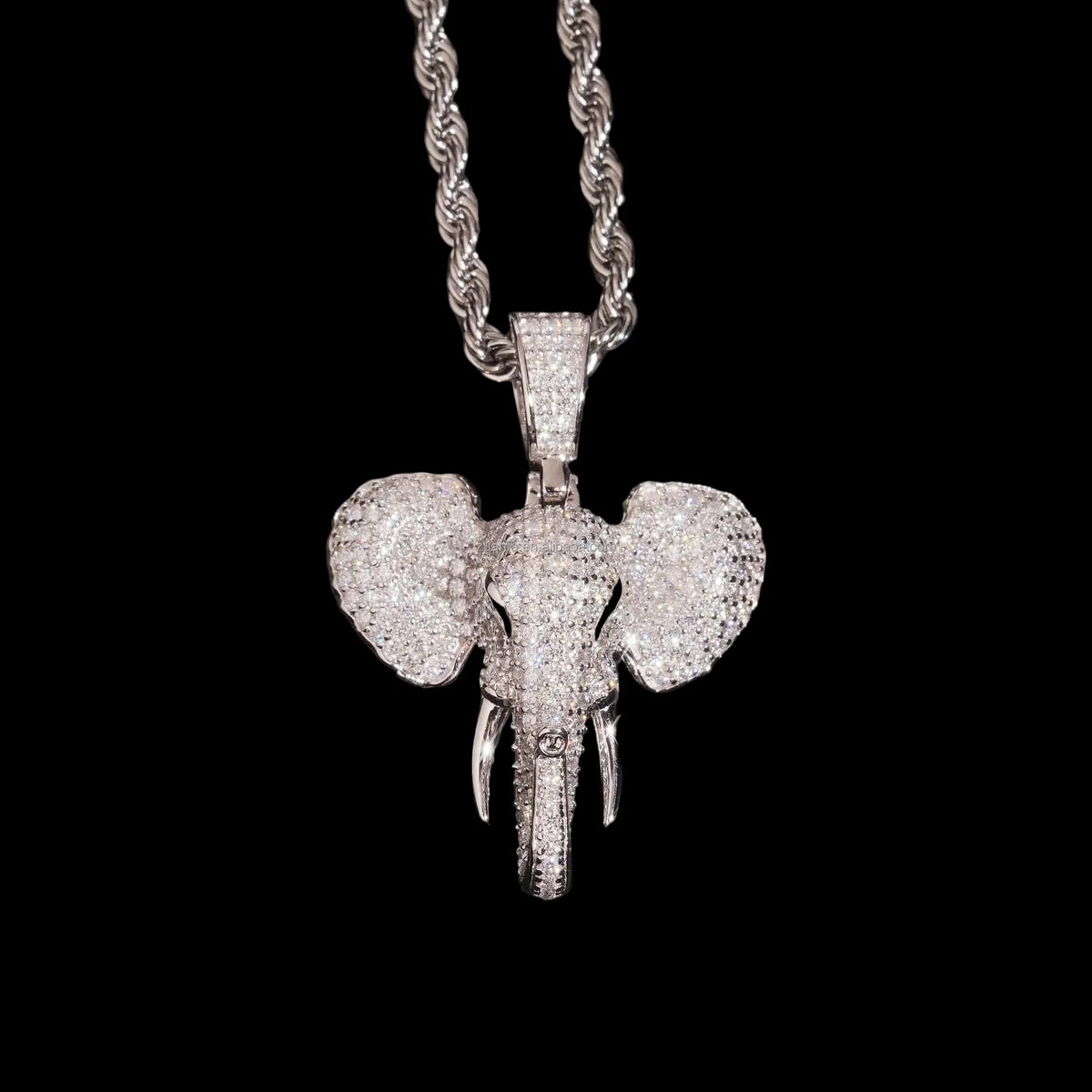 Unisex Iced Out Elephant Pendant 925 Sterling Silver VVS Moissanite YHP0451