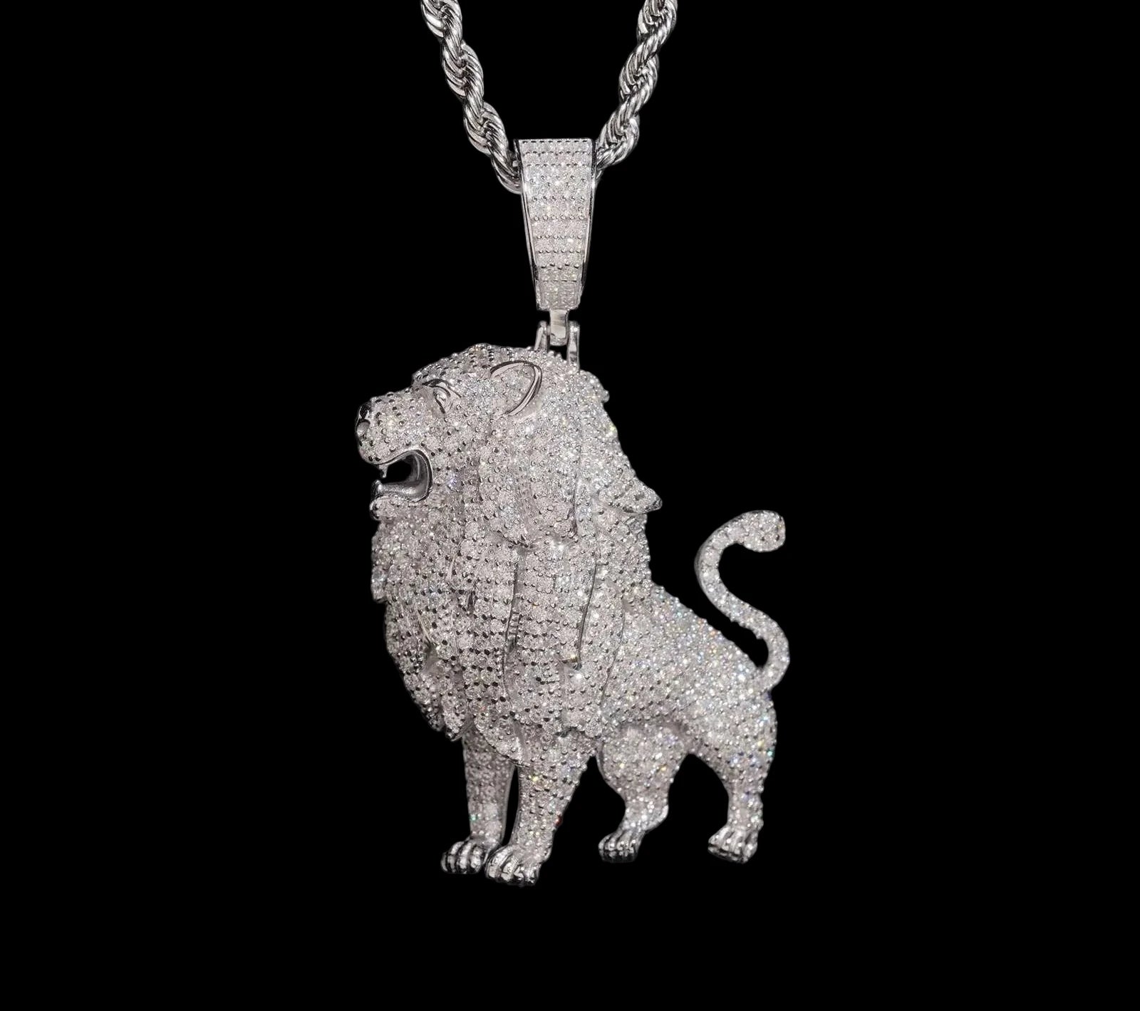 Unisex 925 Sterling Silver VVS Moissanite Lion Animal Iced Out Pendant YP0631