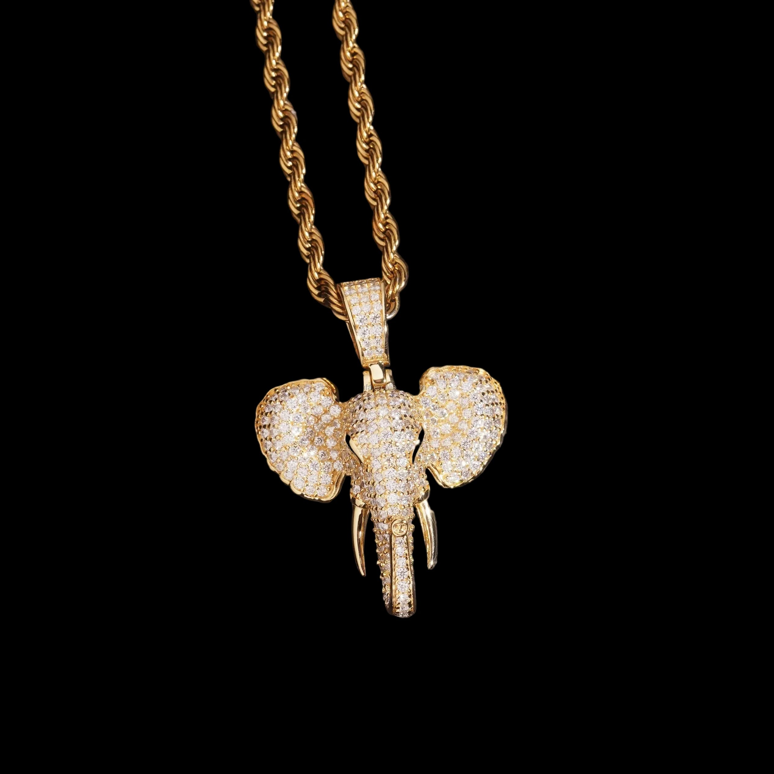 Unisex Iced Out Elephant Pendant 925 Sterling Silver VVS Moissanite YHP0451