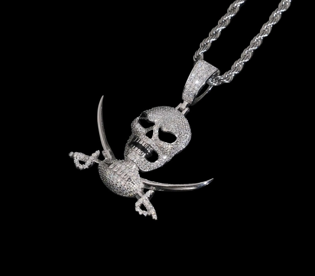 Unisex 925 Sterling Silver VVS Moissanite Iced Out Skull Pendant YHP0592