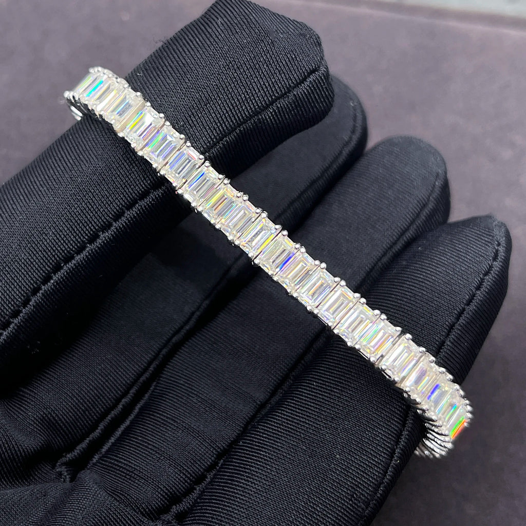 Unisex Iced Out 925 Sterling Silver VVS Moissanite Emerald Cut Tennis Bracelet 5mm