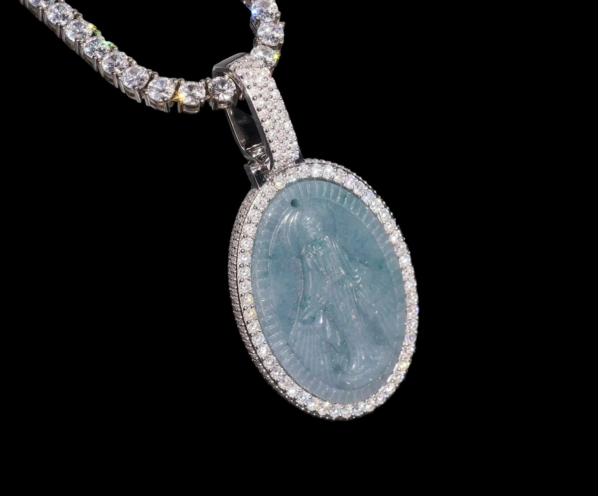 Unisex Iced Out Jade Pendant 925 Sterling Silver VVS Moissanite BP4664