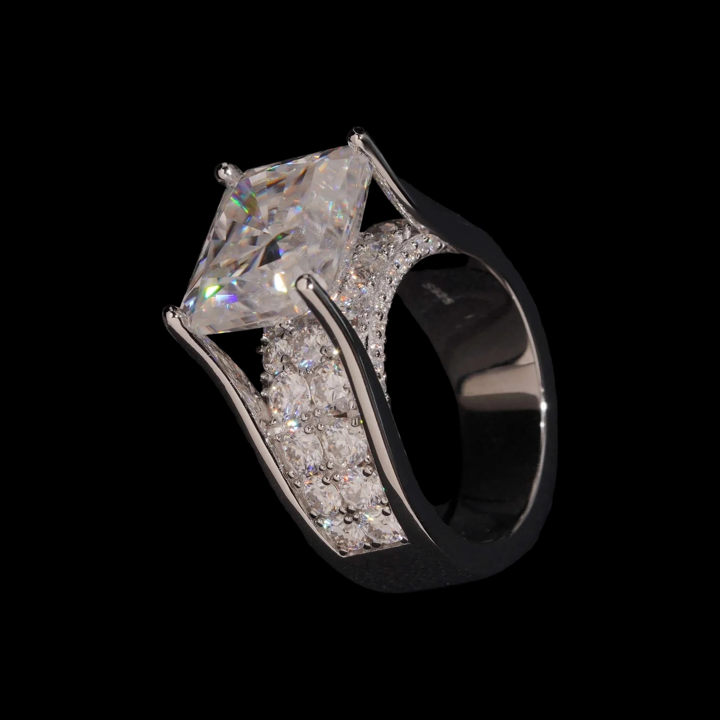 Unisex Iced Out 925 Sterling Silver VVS Moissanite Radiant Cut Hip Hop Ring