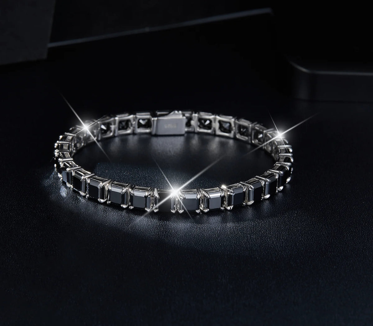 Men's 5.5mm Asscher Cut VVS Moissanite Tennis Bracelet 925 Sterling Silver