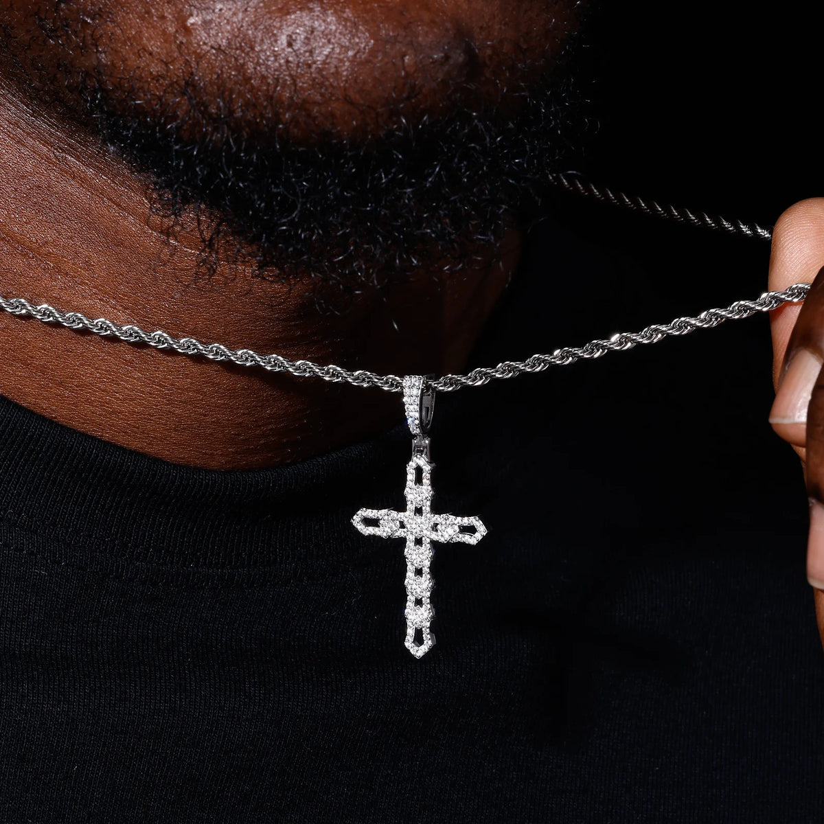 Unisex 925 Sterling Silver VVS Moissanite Cross Iced Out Pendant TQP0851