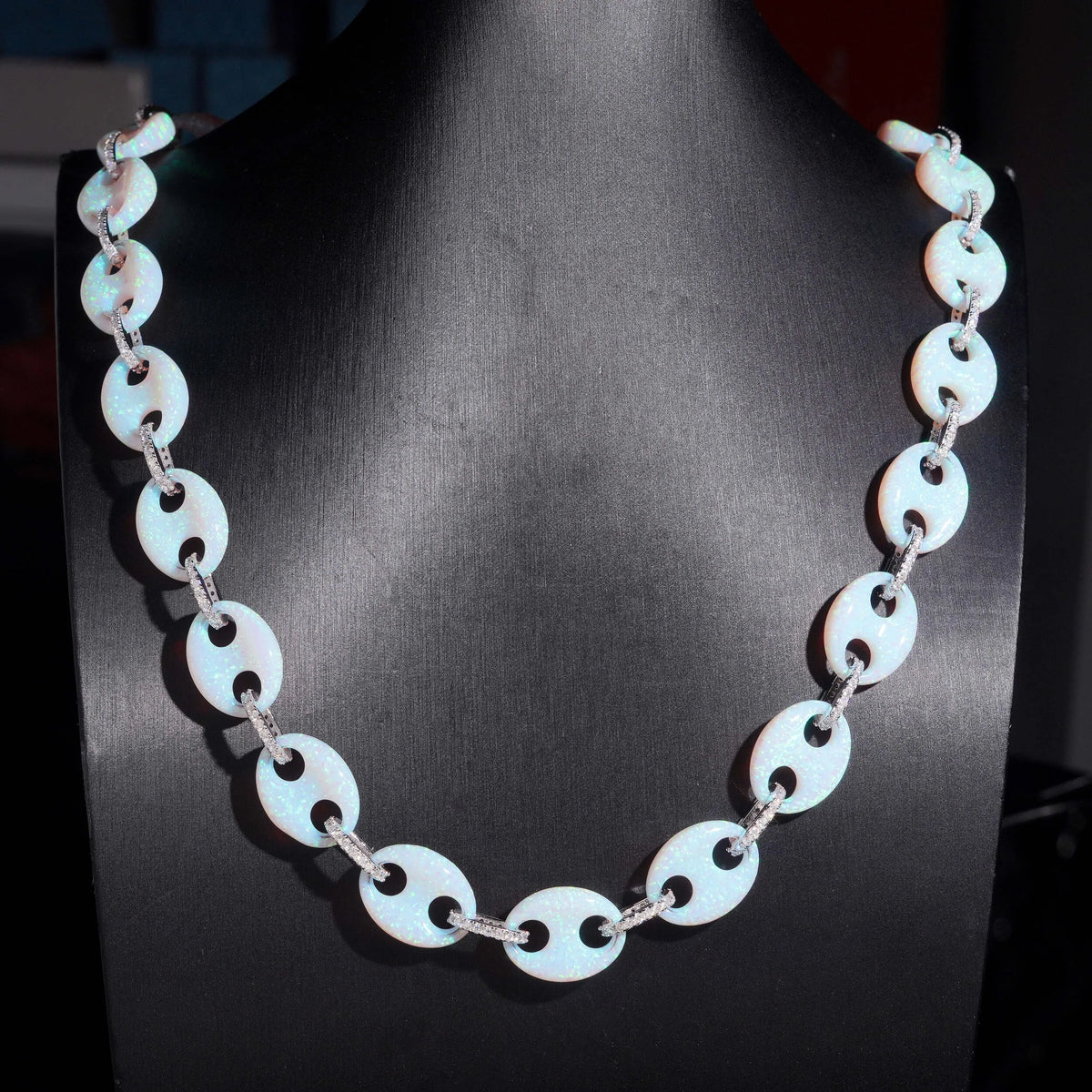 Unisex Iced Out 925 Sterling Silver White Gold Plated VVS Moissanite Mariner Link Chain Necklace 15mm