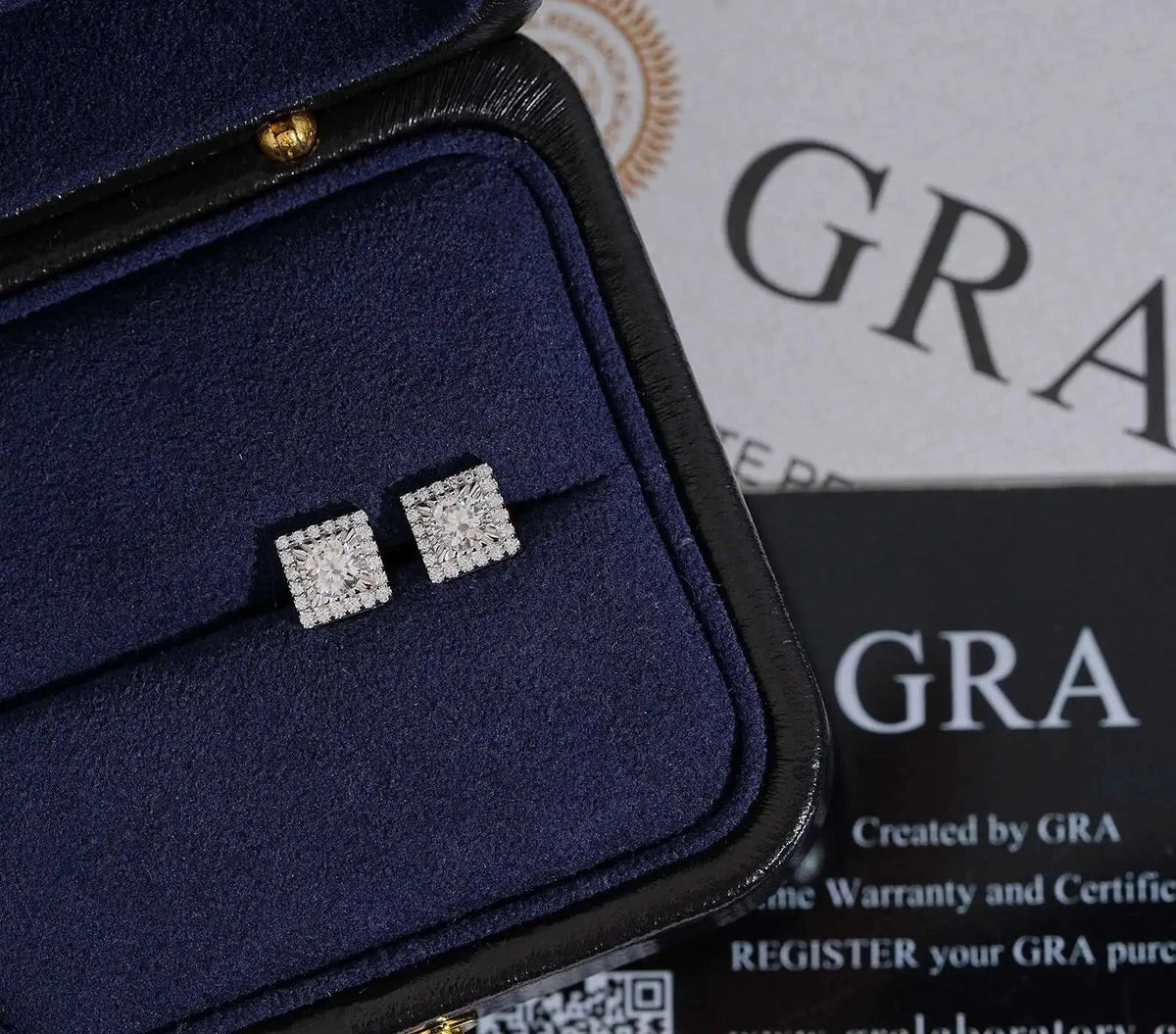 Unisex Iced Out 925 Sterling Silver Rhodium Plated VVS Moissanite Round Brilliant Cut Square Halo Stud Earrings